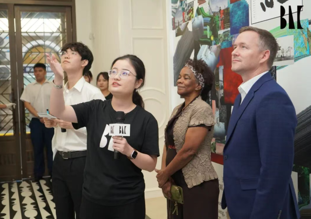 中美艺术家交流会全景